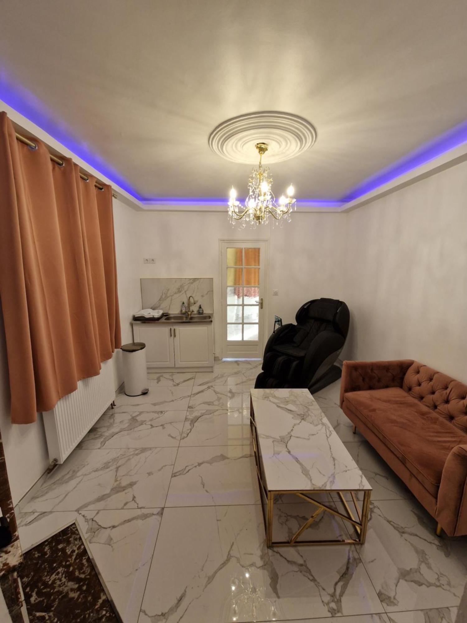 Maison Chic Avec Jacuzzi Nogent Sur Oise Yaospa60 Zewnętrze zdjęcie